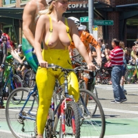 Girls of the Fremont Solstice Parade in 2018 (part 1) 011_167.jpg