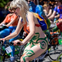 Girls of the Fremont Solstice Parade in 2018 (part 1) 057_167.jpg