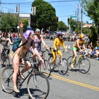 Girls of the Fremont Solstice Parade in 2018 (part 1) 158_167.jpg