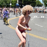 Girls of the Fremont Solstice Parade in 2018 (part 1) 157_167.jpg