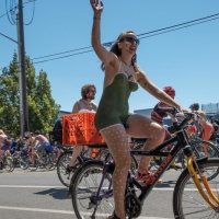 Girls of the Fremont Solstice Parade in 2018 (part 1) 164_167.jpg