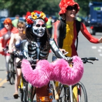 Girls of the Fremont Solstice Parade in 2018 (part 2) 102_157.jpg