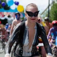 Collection of nude and body painted Fremont Solstice Parade girls (part 4) 102_133.jpg
