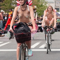 Collection of nude and body painted Fremont Solstice Parade girls (part 5) 102_149.jpg