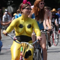 Collection of nude and body painted Fremont Solstice Parade girls (part 8) 044_142.jpg