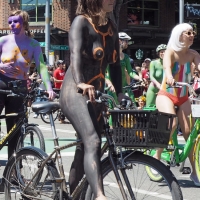 Collection of nude and body painted Fremont Solstice Parade girls (part 8) 139_142.jpg