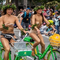 Collection of nude and body painted Fremont Solstice Parade girls (part 9) 049_151.jpg