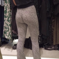 Sexy flared leggings booty
