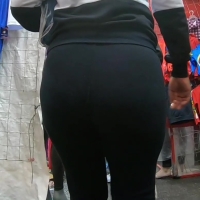Blonde Latina booty