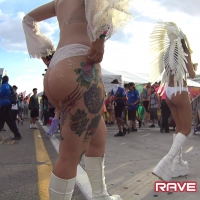 Raver in panties
