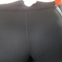 Big booty in black leggings