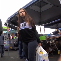 Cute candid teen in grey leggings with a round booty and vpl Amazing teen.mp4-2022-10-11-15h34m41s649.jpg