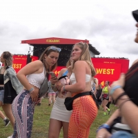Two hot festivals babes in leggings