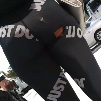 Nike leggings babe