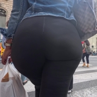 Thick ebony ass (part 1)