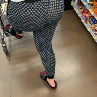 Sexy candid asses in leggings tumblr_eebf6575ff380c92285a34ca674e6dad_79a7936e_2048.jpg