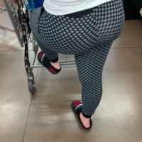 Sexy candid asses in leggings tumblr_f53e6079c4f5a85986ccdcc039c5e6b5_485a317e_1280.jpg