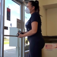 Sexy candid asses in leggings tumblr_fa37027baa2fc57d5b9c174c820656cb_96991598_2048.jpg