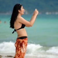 Candid beach and bikini girls 1552068319_70ccfddd66_o.jpg