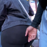 Screenshots from the groping videos in the OnlyCandid.com torrrent G7.mov-2024-10-20-07h45m55s998.jpg