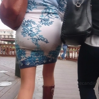 Curvy babe in skirt