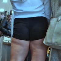 Chunky candid girl in spandex shorts with a big booty and vtl Chunky.mp4-2022-10-22-15h32m25s005.jpg