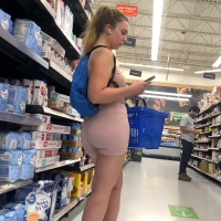 Sexy ass in pink shorts