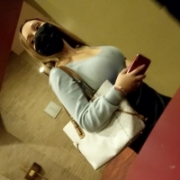 Candid sexy babe in a little skirt with big boobs QVR_2021_10_01_19_09_05.mp4-2021-10-02-09h57m03s194.jpg