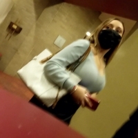 Candid sexy babe in a little skirt with big boobs QVR_2021_10_01_19_09_05.mp4-2021-10-02-09h57m01s391.jpg