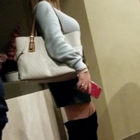 Candid sexy babe in a little skirt with big boobs QVR_2021_10_01_19_09_05.mp4-2021-10-02-10h00m28s549.jpg