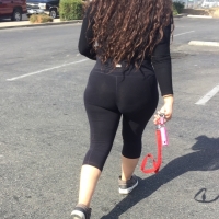 Candid babe with a big booty in leggings in the parking lot tumblr_pdymnfd9rT1vg285e_1280.jpg