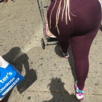 Candid Ebony girls in leggings tumblr_8b7fb1b8b1af55006d421e02c4298a95_da56ccd7_2048.jpg