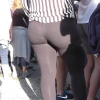 Thick blonde booty