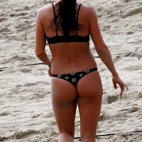 Hot candid brunette babe in a thong bikini playing beach volleyball Fit & busty beach volleyball girl in thong bikini.mp4-2022-10-27-06h11m48s638.jpg