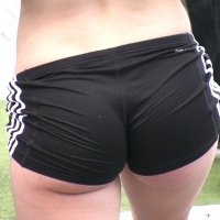 Candid track girls and runners 88111642@N02_48659436536_JJQ725@O(1).jpg
