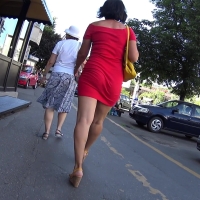Sexy candid brunette milf with a nice ass and sexy legs in a little red skirt rosustramt.mp4-2022-10-30-08h29m55s572.jpg