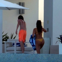 Eiza Gonzalez in a bikini on vacation in Cabo Eiza Gonzalez in yellow bikini