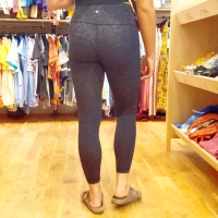 Curly haired girl in leggings (part 1)