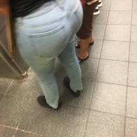 Candid hot girls in jeans and pants tumblr_f283931154cb64b83d2f5b3b3616f60d_23280d00_2048.jpg