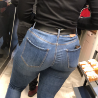 Candid hot girls in jeans and pants tumblr_pl0poxjQHm1w1ro41_1280.png