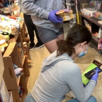 Two sexy ass candid babes in spandex shorts and leggings with great asses 83196bf989d6c80550b54759dfeb1507d6ed0cfc.jpeg