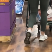 Candid girls in leggings 5E3FE6EE-7545-471F-A034-FE78DDB2E6AC.jpeg