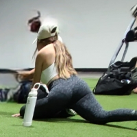 Candid sexy girls at the gym 20210925_200025.jpg