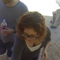 DavidBell999 - Candid cleavage - 000450141579107-d9b1c4fee8-b.jpg