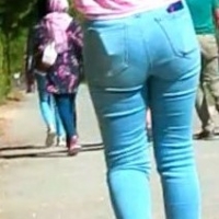 Candid Latina babe with a nice ass and vpl in tight jeans 68274950.jpg