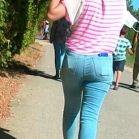 Candid Latina babe with a nice ass and vpl in tight jeans 68274970.jpg