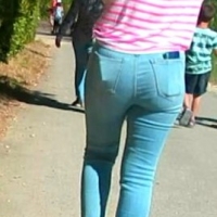 Candid Latina babe with a nice ass and vpl in tight jeans 68274969.jpg