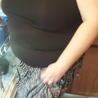156845654@N07_38123378386_braless in a skirt.jpg