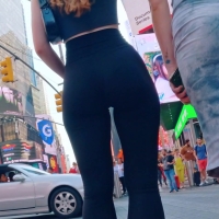 Flared blondie