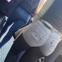 Hot candid brunette girl in stockings and denim shorts with a nice ass Morocha Avellaneda.mp4-2022-11-05-09h20m49s619.jpg